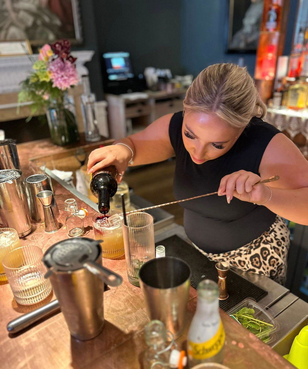 Adnams Cocktail Discovery masterclass cocktail adulto