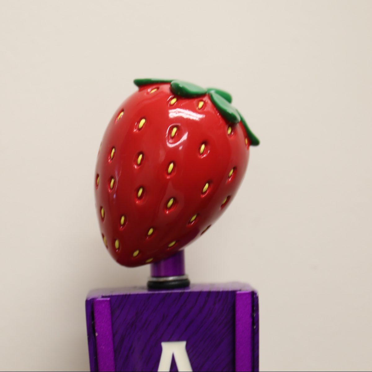 Abita Strawberry pomello manopola spina