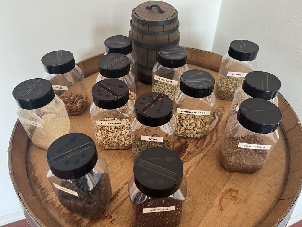 Adnams Distillery Tour visita distilleria adulto 90 min