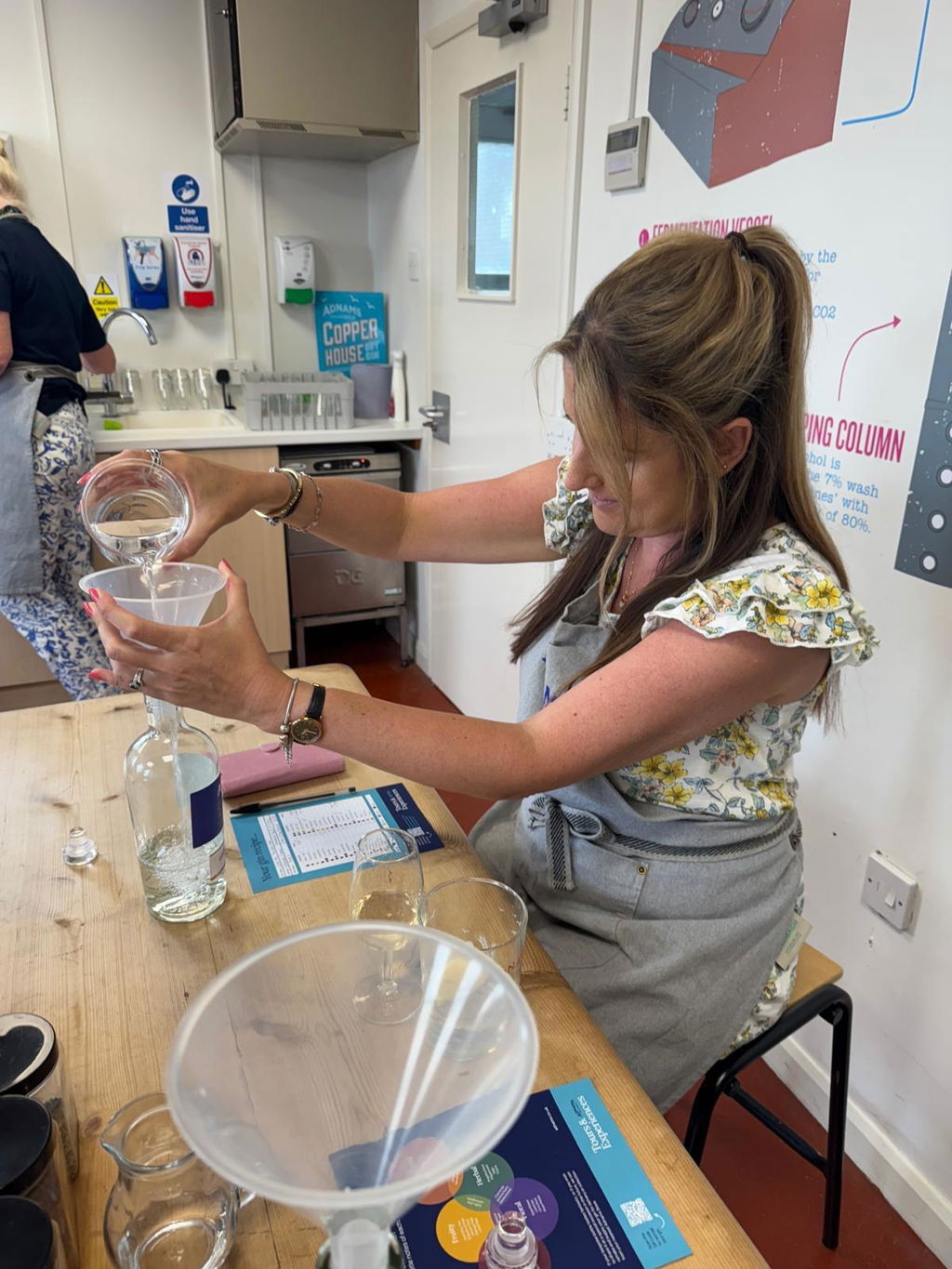 Adnams Make Your Own Gin buono regalo adulto